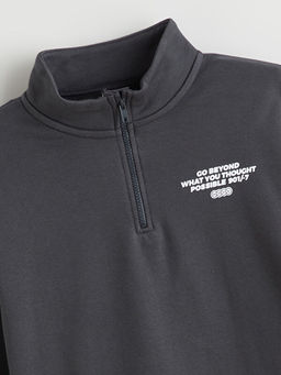 Dik Yaka Erkek ?ocuk Sweatshirt