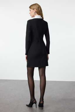 TRENDYOLMILLA Siyah Fitted/Vucuda Oturan Yaka Detayl? Mini Dokuma Elbise TWOAW25EL00263