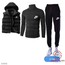 Спортивный мужской костюм