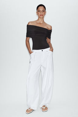 BODY ASIM?TRICO FRUNCES / Gris antracita