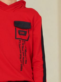 Костюм спортивный