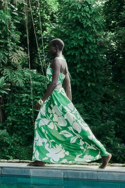 Top cropped con escote halter - H&m фото 4