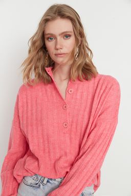 Pembe Genis Kal?p Yumusak Dokulu Dik Yaka Triko Kazak TWOAW21KZ0783