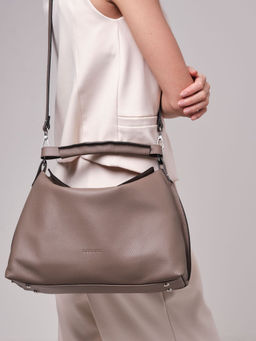 Сумка кожаная на плечо 30900 тауп