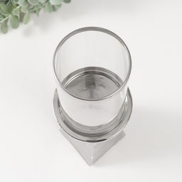 Подсвечник на 1 свечу «Буэно», керамика, стекло, d=7.5 см, серебро, 9.5×9.5×29.5 см