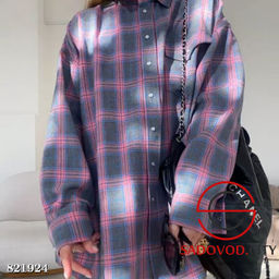 Женская рубашка на пуговицах