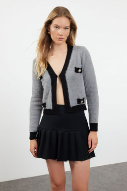 TRENDYOLMILLA Ekru Tuylu Triko H?rka TWOAW22HI0048