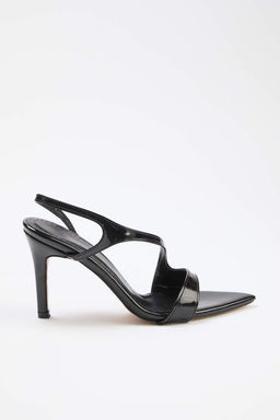 Siyah Rugan 8,5 cm Kad?n Klasik Topuklu Ayakkab? TAKSS26TO00001