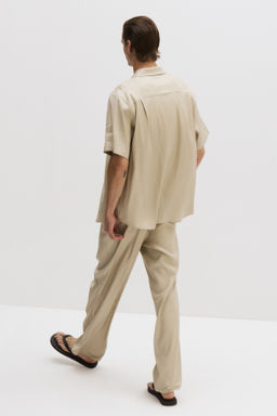 Camisa en mezcla de lino Easy-care Regular Fit - H&m фото 4