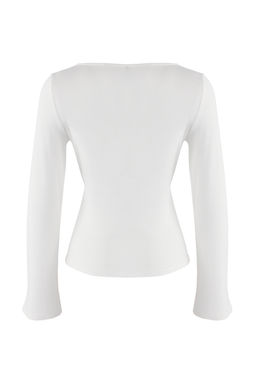Ekru Fitted/Vucuda Oturan Kay?k Yaka Aksesuar Detayl? Yumusak Orme Bluz TWOSS26BZ00221