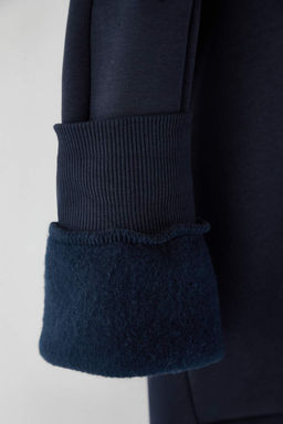 Teen Lacivert Kapusonlu ve Biye Detayl? Oversize/Genis Kal?p Orme Sweatshirt TWOAW26SW00107 - Trendyolmilla фото 8