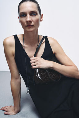 LIMITED EDITION LEATHER SHOULDER BAG