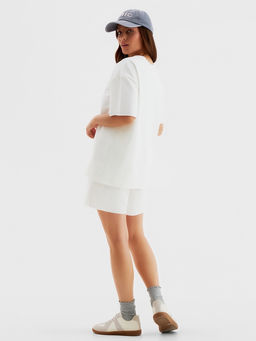 Костюм спортивный женский: футболка, шорты, MINAKU: Casual Collection, экрю, размер 44