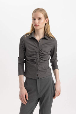 Облегающая футболка с воротником-поло в рубчик и длинными рукавами - Defacto фото 4