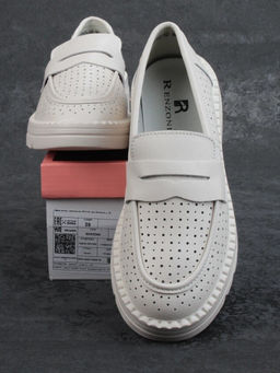 03-YD10-1D LT. BEIGE Лоферы женские (натуральная кожа)