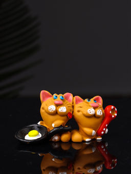 Фигурка полистоун «Два кота с яичницей», 3.2×7×2.6 см