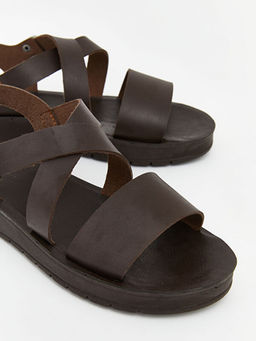 Deri G?r?n?ml? Kad?n Sandalet