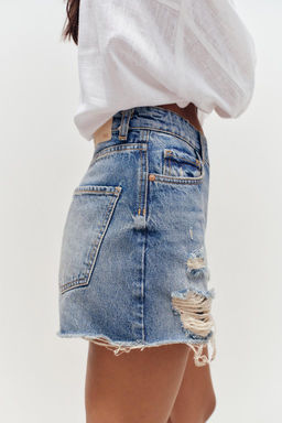 Z1975 RIPPED LOW-RISE SHORTS - Zara фото 4