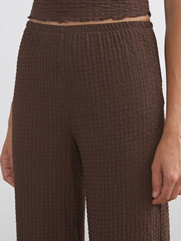 Beli Lastikli Dokulu Kad?n Pantolon