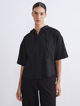 D?z K?sa Kollu Kad?n Hoodie