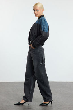 TRENDYOLMILLA Koyu Mavi More Sustainable Y?kama Efektli Bol Kesim Yuksek Bel Carpenter Skater Jeans TWOAW24JE00308  фото 34