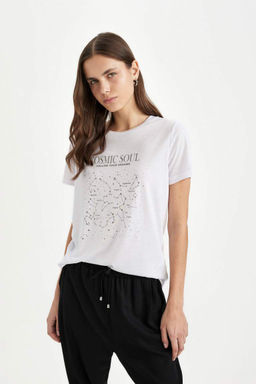 Футболка стандартного кроя с круглым вырезом и короткими рукавами с принтом