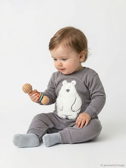 Ay?c?k Bask?l? Erkek Bebek Tulum