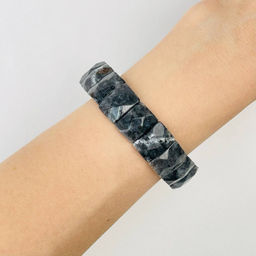 Браслет из Лабрадора (Лаврикит) 20 см