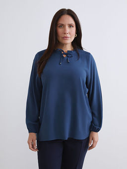 F?rf?rl? Ba?lamal? Yaka Bluz