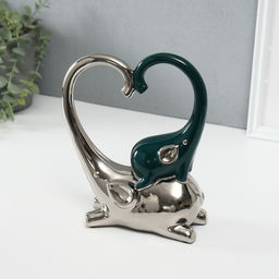 Фигурка керамика Слон со слонёнком. Сердце, т. зелёный с серебром, 7.3?17.5?22 см