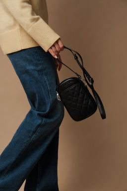 Сумка кожаная Azaro 30832 черный