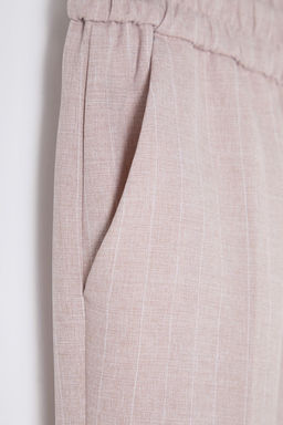 TRENDYOLMILLA Bej Arka Beli Lastikli Cizgili Straight/Duz Kesim Dokuma Pantolon TWOSS25PL00015 фото 8