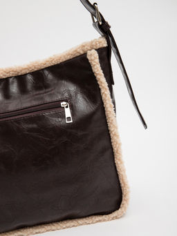 V105 048 12 Сумка женская