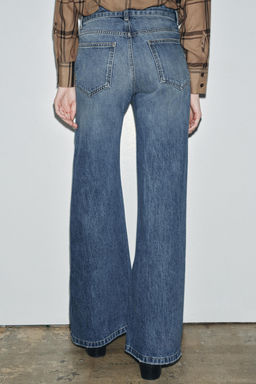 ZW COLLECTION FLARE LOW WAIST PLEAT JEANS - Zara фото 3