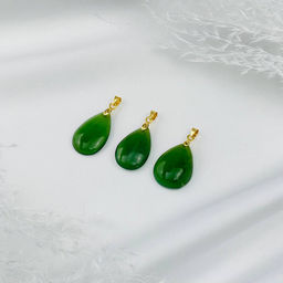 Кулон из Нефрита