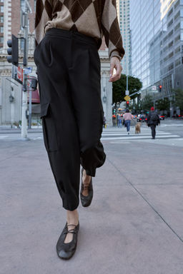 CARROT FIT CARGO TROUSERS - Zara фото 2