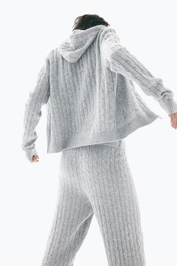 Chaqueta en punto trenzado con capucha - H&m фото 5