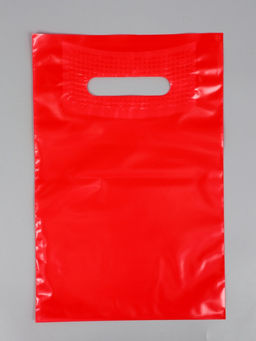Цена за 50 шт. Пакет полиэтиленовый с вырубной ручкой, Красный 20х30 см, 60 мкм