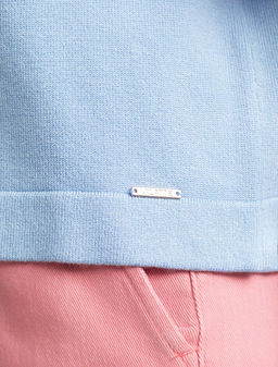 Свободный джемпер с рукавом 3/4 тонкой вязки из вискозы