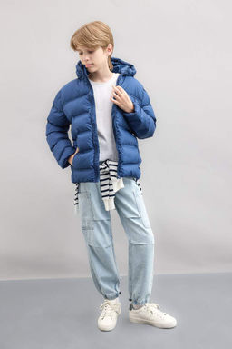 Водоотталкивающее пальто с капюшоном для мальчика - Defacto фото 2