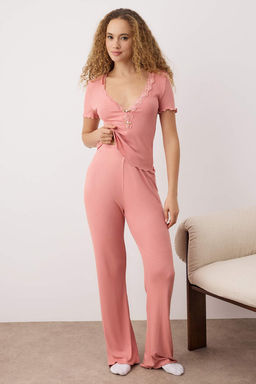 Gul Kurusu Dantel ve Gul Aksesuar Detayl? Fitilli Orme Pijama Tak?m? THMAW26PT00135