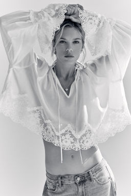 Blusa con detalles de encaje - H&m фото 2