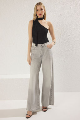 TRENDYOLMILLA Siyah Dantel Aksesuar Detayl? Regular/Normal Kal?p Tek Kol Orme Body TWOSS25BD00002  фото 2