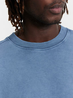 Комплект мужской синий: футболка и шорты варка на шторме 191011