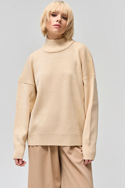 Свитер объемный меланж крем-брюле