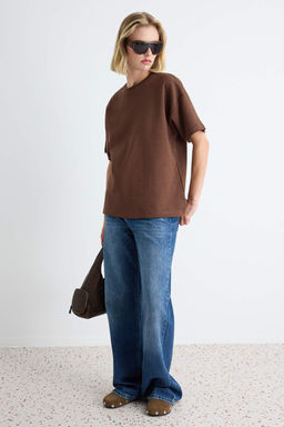 Kahverengi Oversize/Geni_ Kesim Bisiklet Yaka D___k Kol _nterlok _rme T-Shirt TWOAW27TS00005 - Trendyolmilla фото 2