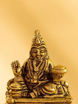 Сувенир «Лакшми», 4.5×2.5×5.5 см, латунь