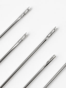 Цена за 3 шт. Иглы швейные TEIRA, самовдеваемые, d=0.7/0.7/0.8 мм, 3.7-4.2 см, набор 5 шт.