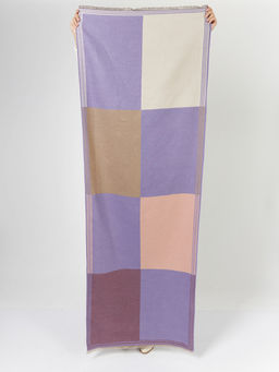 В СОСТАВЕ ШЕРСТЬ И КАШЕМИР Большой, мягкий, теплый однотонный двусторонний палантин. - Tantino фото 10