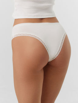 Трусы женские слипы мультипак (3 шт.) в сумрачно-белом цвете сумрачно -белый 412281-3 - Mark formelle фото 4